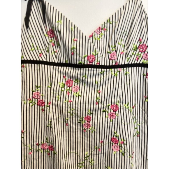Y2K Maggy London floral Embroidered Roses Striped Babydoll Dress Sz12 - Picture 11 of 12